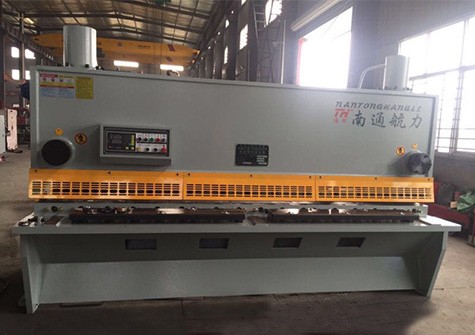 QC11Y-12X3200閘式剪闆機